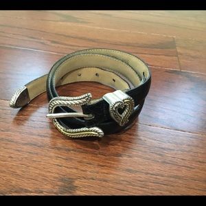 Brighton Classics black faux croc leather heart belt M/32